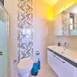 Villa Luxury Meri With Pool And Jakuzi In Kaş