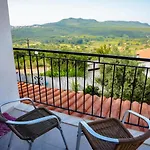 Villa Luxury Meri With Pool And Jakuzi In