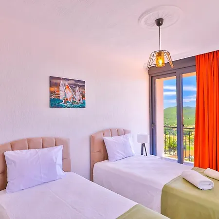 Villa Luxury Meri With Pool And Jakuzi In Kas