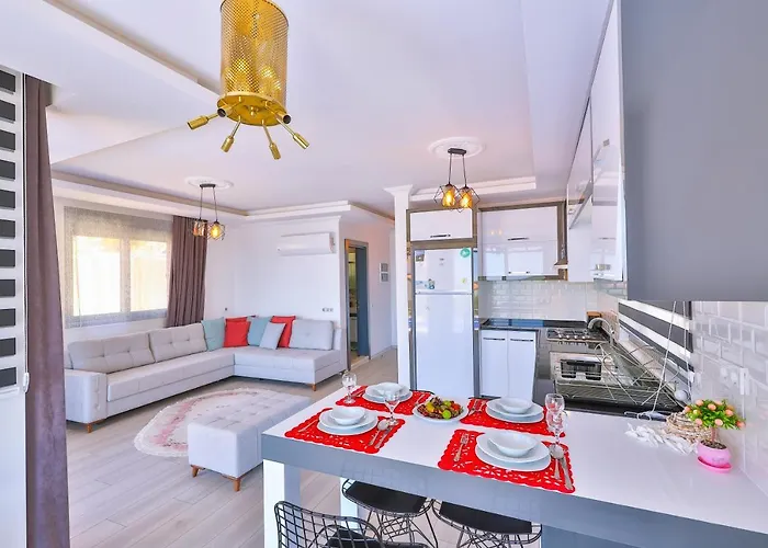 Luxury Meri With Pool And Jakuzi In Kas